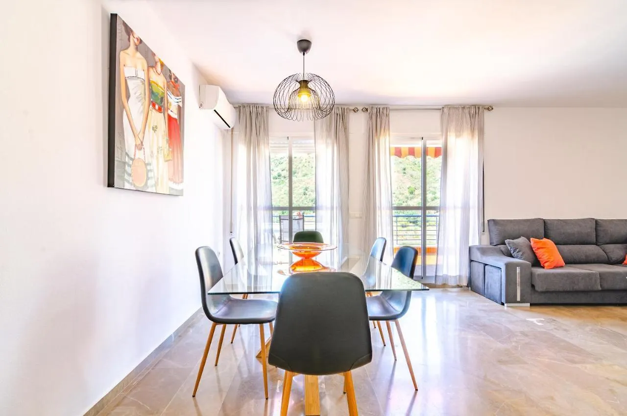 Apartamento WintoWinRentals Super Ático con Vistas Rincón de la Victoria