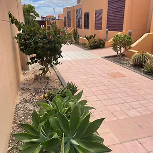 https://elisabeth-apartmant.in-canary-islands.com