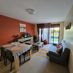 https://mediterraneo-la-pineda.top-hotels-tarragona.com